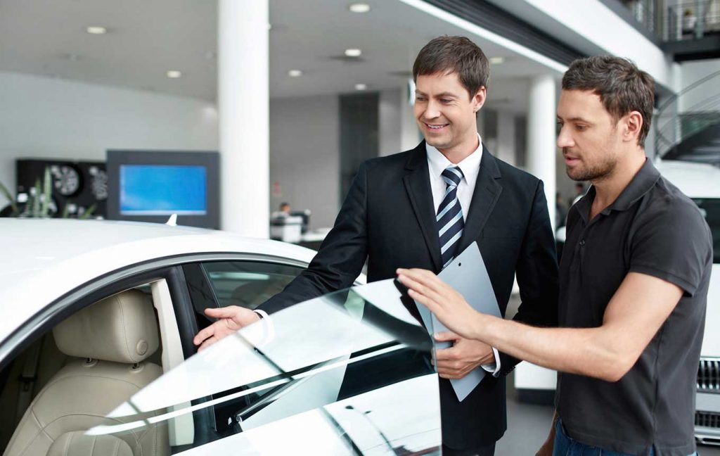  Nhiều cá nhân và doanh nghiệp lựa chọn mua xe ôtô trả góp không cần trả trước.