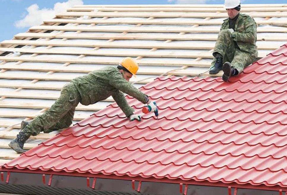 Chi phí nhân công lợp tôn giả ngói
